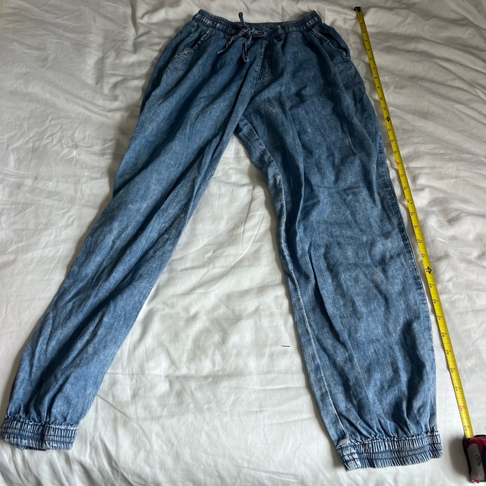 Lightweight faux jeans